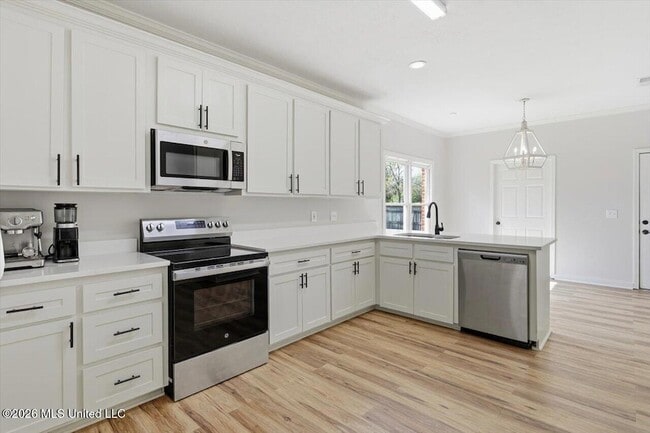 Building Photo - 223 Clark Farms Rd