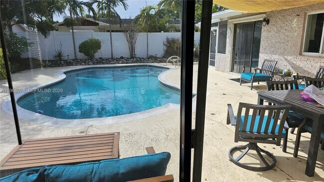 Building Photo - 6731 NW 26th Way