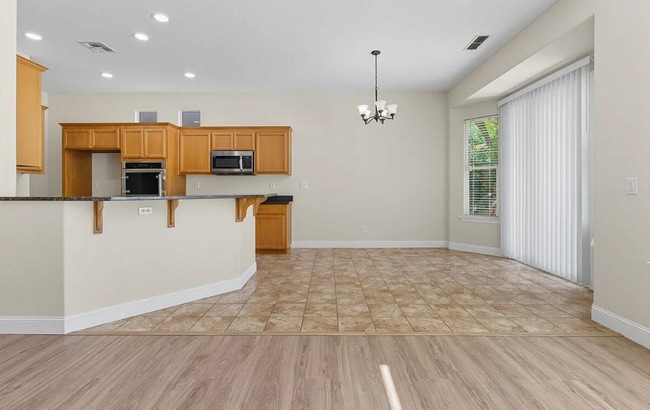 Building Photo - 1277 Paradise Loop