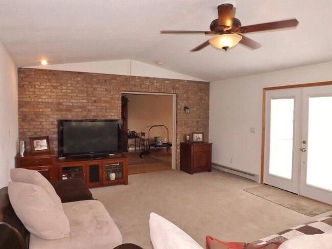Building Photo - 8177 Autumn Ln