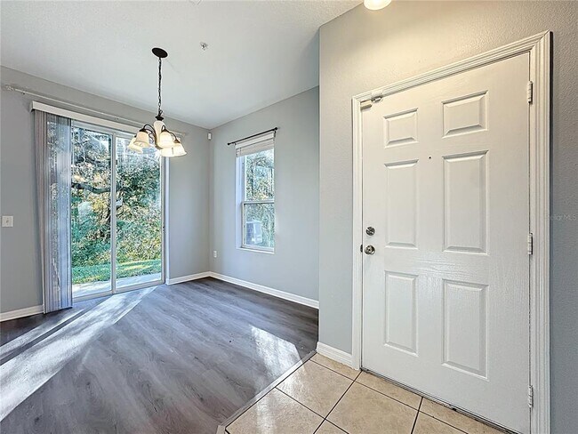 Building Photo - 1500 Broken Oak Dr