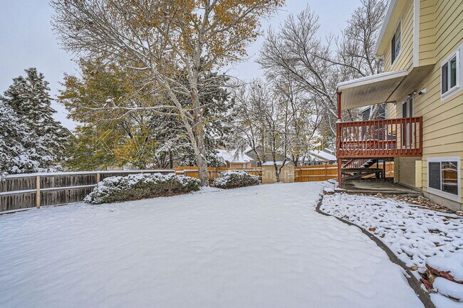Building Photo - 5742 W 114th Pl