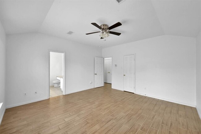 Building Photo - 3234 Crestbridge Ln