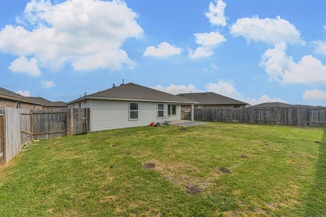 Building Photo - 918 Betsy Hl Dr