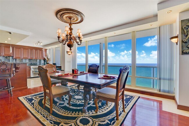 Building Photo - 2100 S Ocean Ln