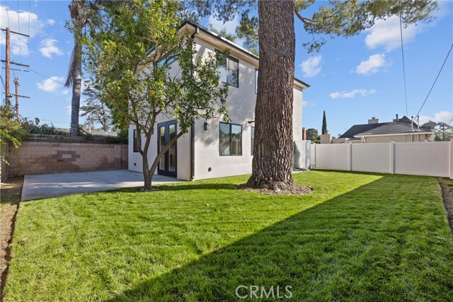 Building Photo - 11145 Hortense St