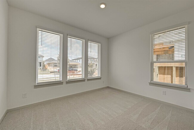 Building Photo - 28451 Hazel Trl
