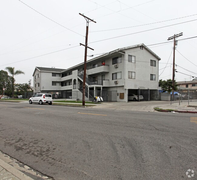 Primary Photo - 212 S Union Ave