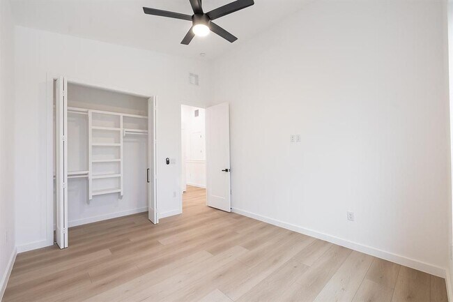 Building Photo - 21508 Twain Cove