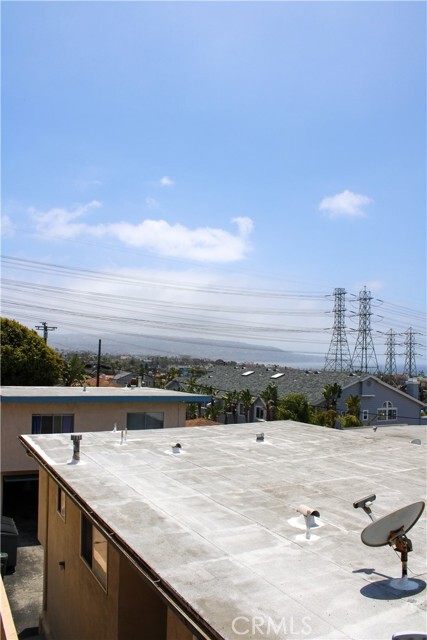 Building Photo - 960 1st St