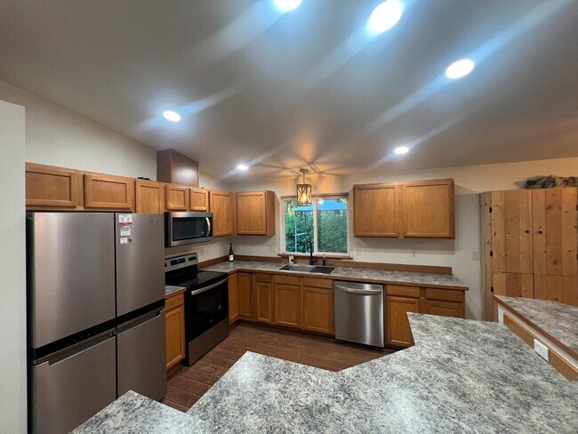 Building Photo - 17705 74th St NW