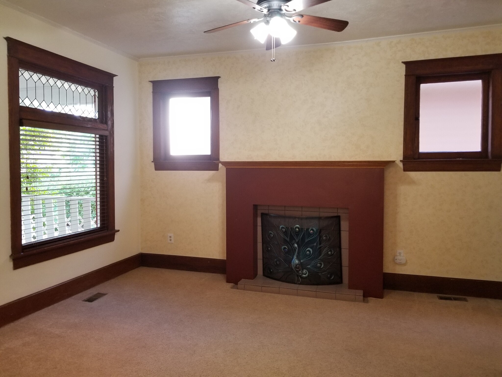 Building Photo - 347 E 700 S