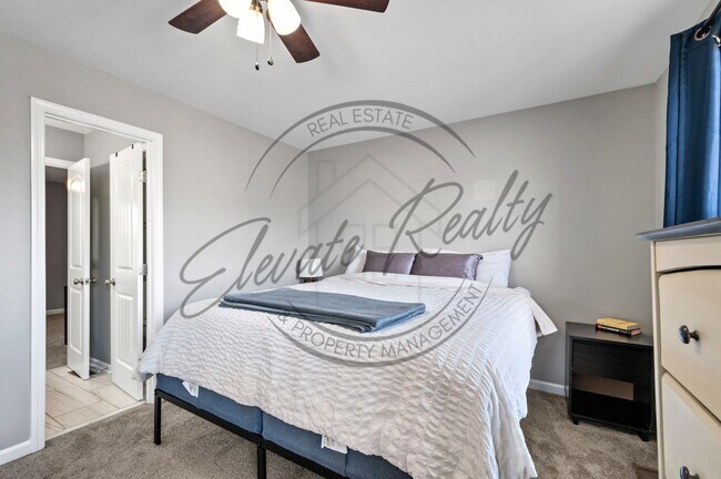 Building Photo - Two Bedroom, Two Story Townhouse located i...