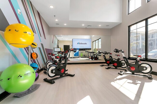 Building Photo - 1402 Cedar Thicket Ct