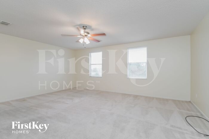 Building Photo - 1204 McMillen Dr