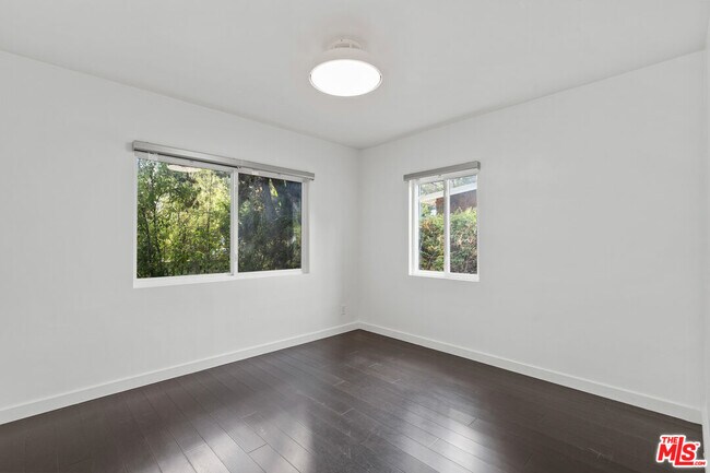 Building Photo - 1434 24th St