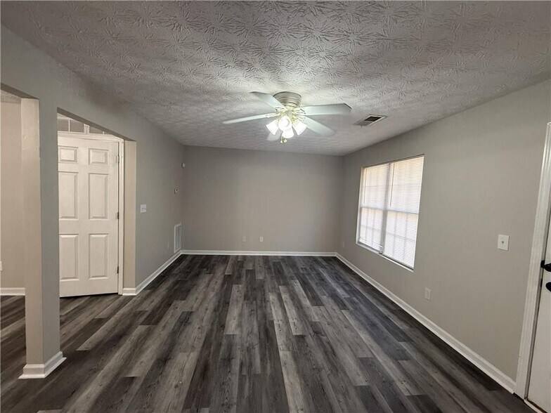 Building Photo - 3483 Waldrop Trail