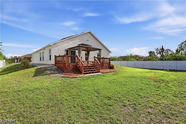 Building Photo - 3005 41st St W