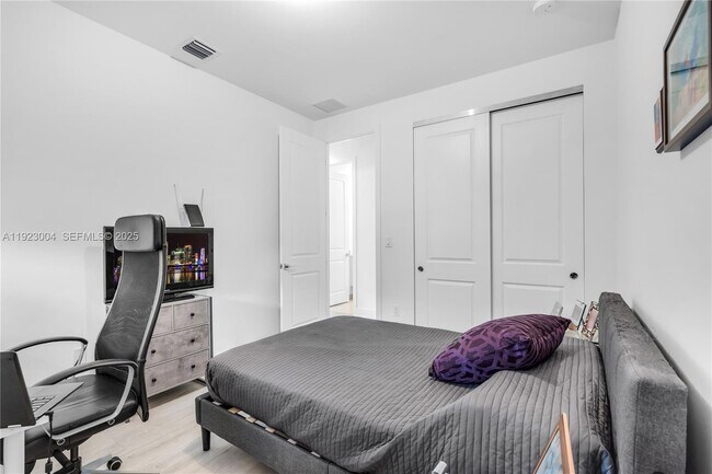 Building Photo - 4363 NW 81st Ave