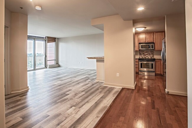 Building Photo - Christina Landing - 1 Bedroom, 1 Bath exce...