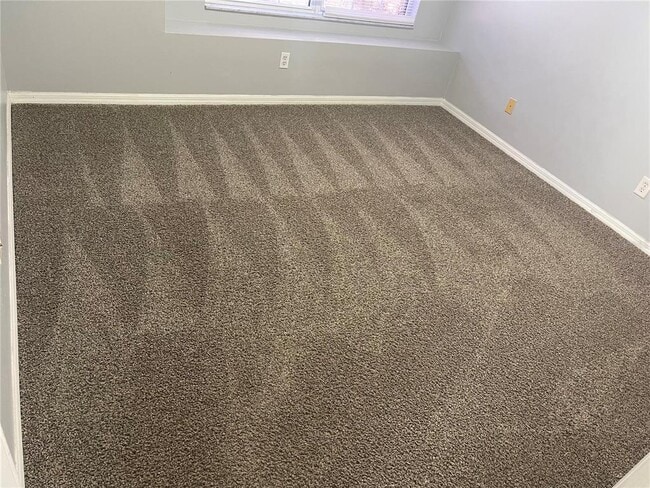 Building Photo - 5032 Adair Oak Dr