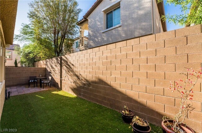 Building Photo - 1537 Moss View Ct