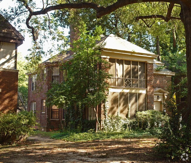 2162 - 2162-2166 Washington Ave