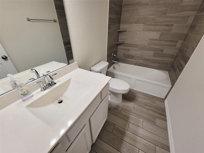 Building Photo - 28638 Monarch Cliffs Dr