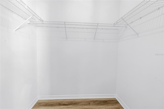 Building Photo - 8517 Edgewater Pl Blvd