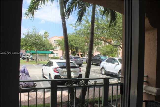 Building Photo - 6340 NW 114th Ave
