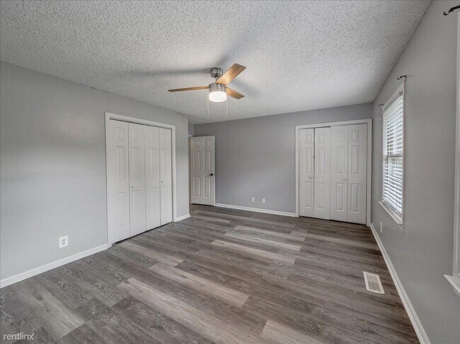Building Photo - 2 br, 1.5 bath House - 5200 Forsyth Road
