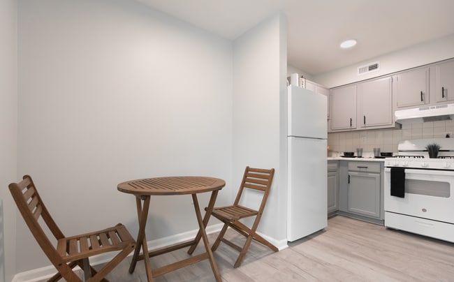 Interior Photo - Carpenter Apartments