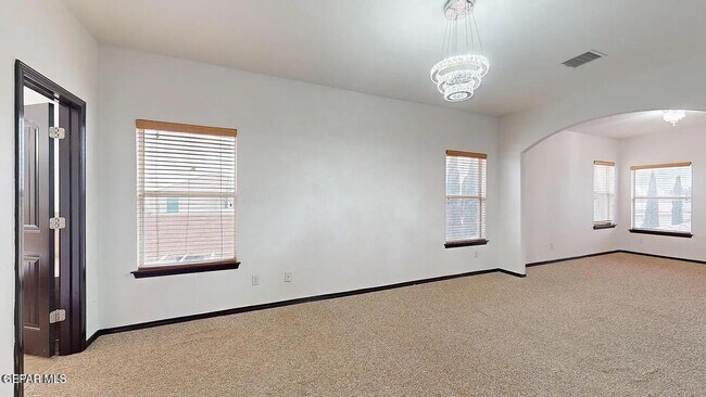 Building Photo - 3864 Tierra Campa Dr