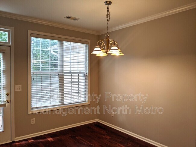 Building Photo - 1207 Waters Edge Trail