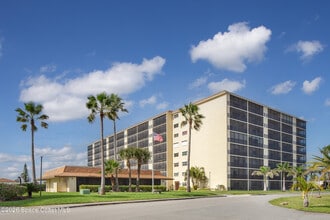 Building Photo - 500 Palm Springs Blvd