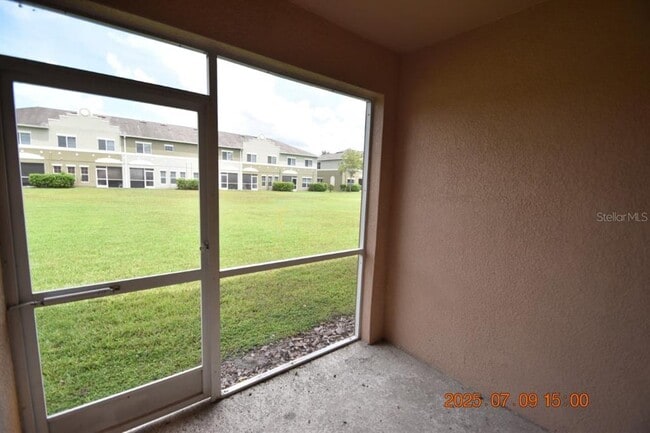 Building Photo - 2954 Birchcreek Dr