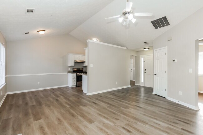 Building Photo - 35 N Greenfield Cir