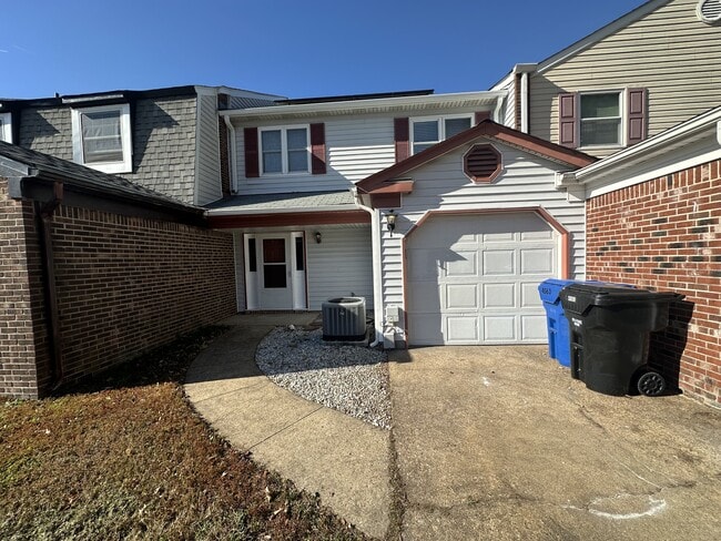 Primary Photo - 4563 Good Adams Ln