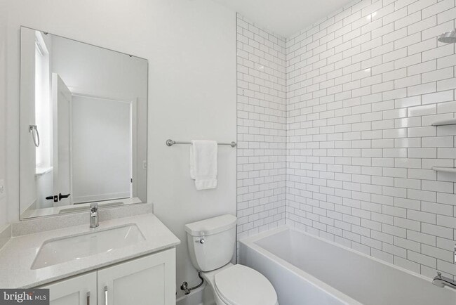 Building Photo - 5548 Topaz Ln