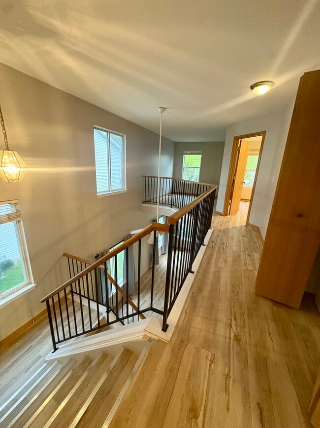 Building Photo - 5440 Sugarloaf Ct
