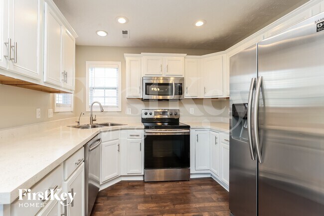 Building Photo - 2792 Ridgepole Dr