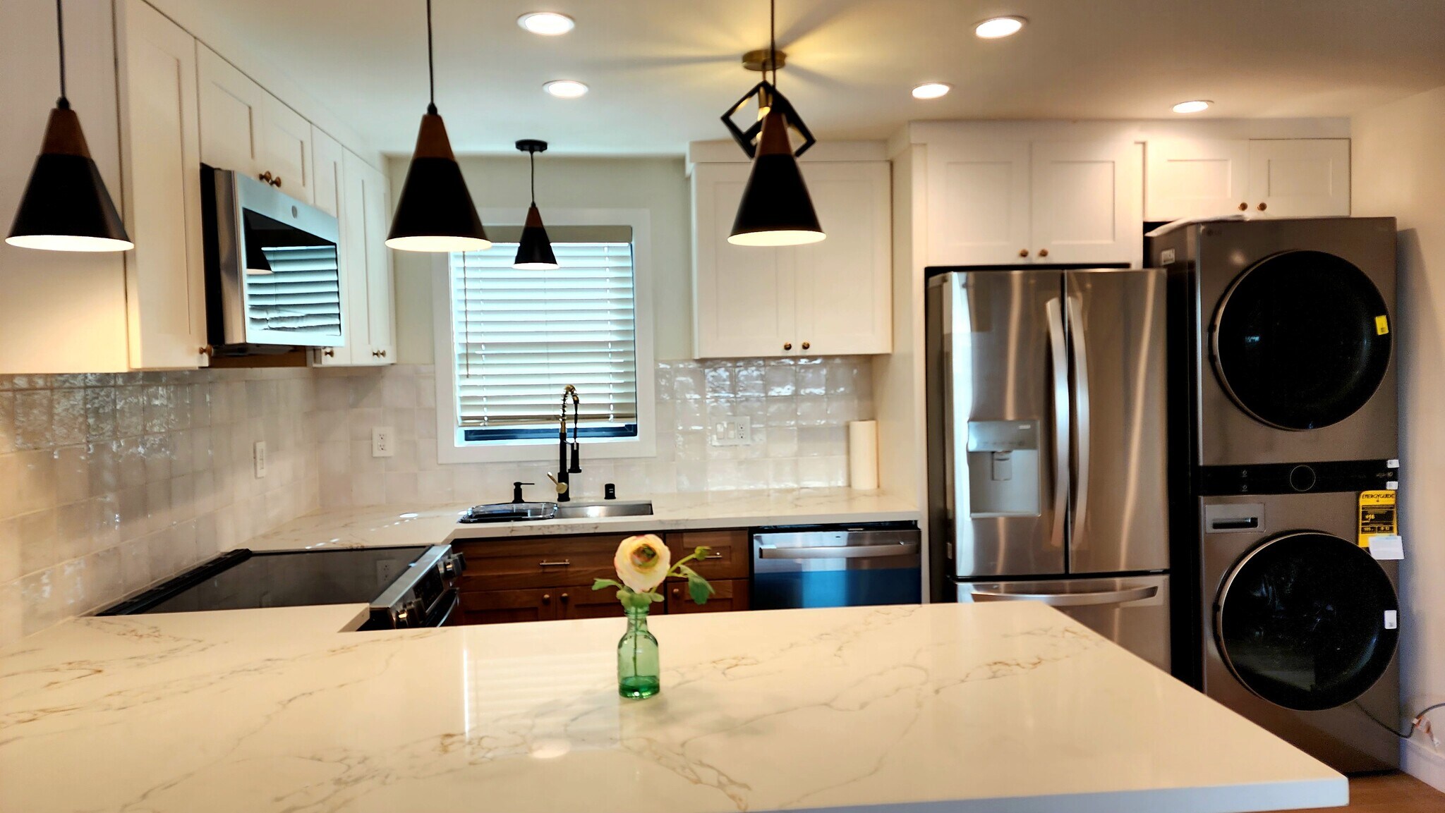 Building Photo - 1972 S Corning St