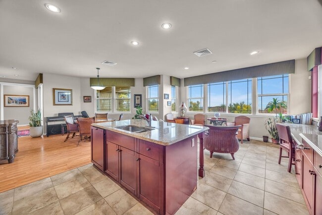Building Photo - Modern Wailuku Home | 3 Bed / 2.5 Bath | Fully Furnished | Pet Friendly | Spacious Living & Prime...