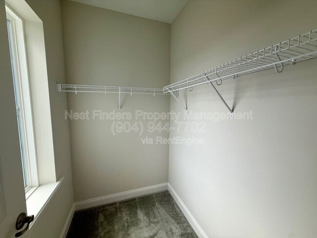 Building Photo - 194 Snowbell Ct