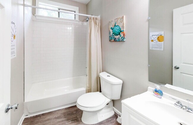 Building Photo - THE GRANGE | Thomasville Heights Home offering comfortable and convenient living in a well-connec...