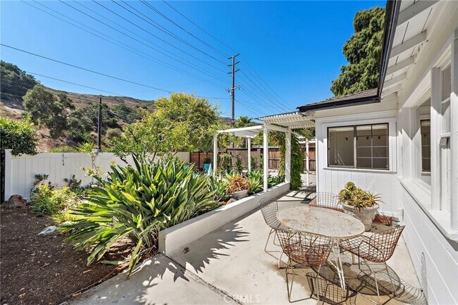 Building Photo - 21052 Laguna Canyon Rd