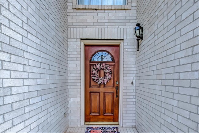 Building Photo - 2803 Norwood Hills Dr