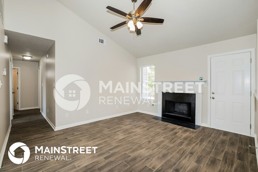 Building Photo - 3639 Mosswood Ln