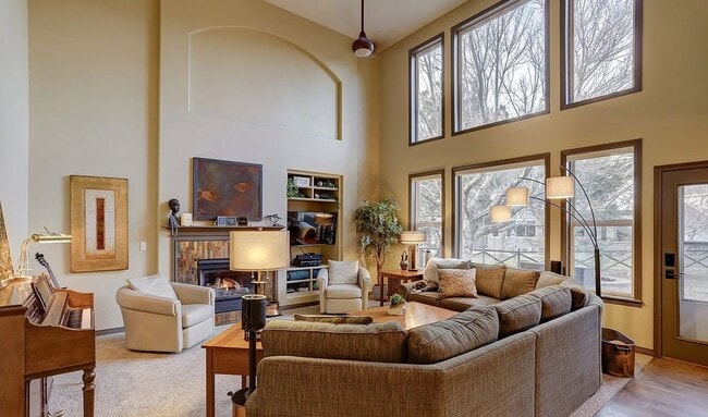 Building Photo - Light-Filled Longmont Gem with Elegant Finishes Throughout