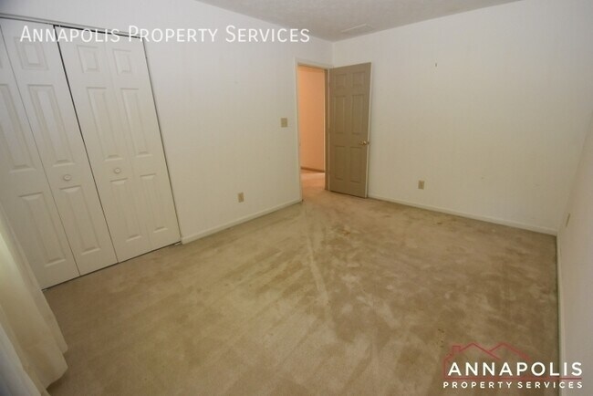 Building Photo - 1811 Johnson Rd